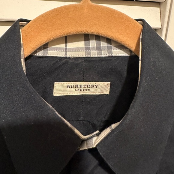 Burberry black Small button down with classic plaid in black and white. - Picture 2 of 4